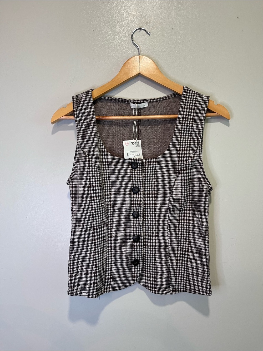 NWT Zara Black and White Houndstooth Button-Front Tank Vest